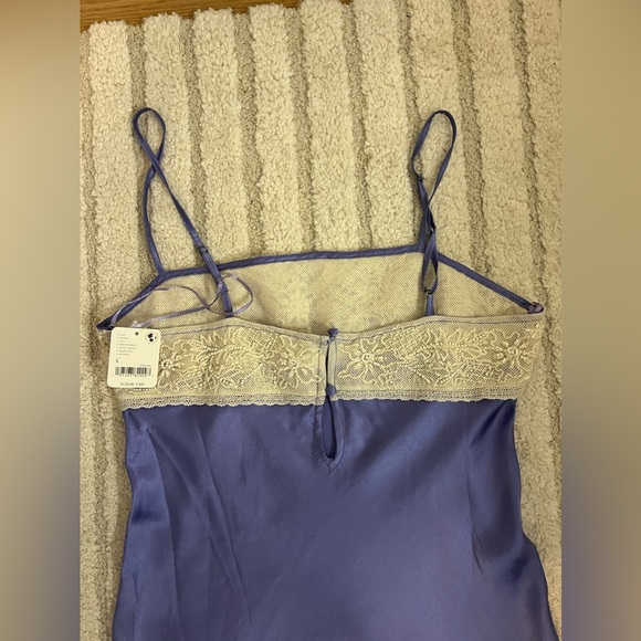 Free people Intimately Turning Heads Mini Slip NWT in periwinkle - Picture 7 of 9